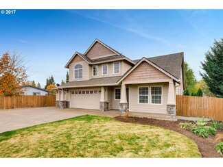 725 E Buttercup St, Yamhill, OR 97148