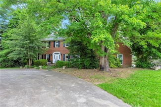 1212 N Flat Rock Rd, Douglasville, GA 30134