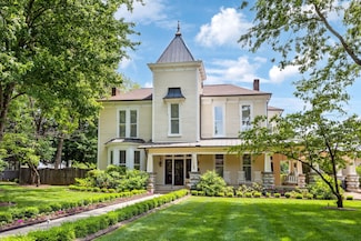 1051 W Main St, Franklin, TN 37064