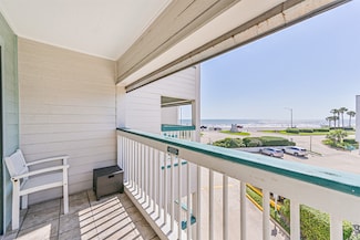 6102 Seawall Blvd Unit 208, Galveston, TX 77551