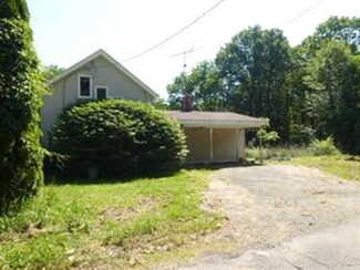 3 Birch Hill Rd, Blandford, MA 01008