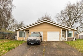 232 30th (- 234) Place, Albany, OR 97322