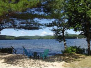 38 Valley Stream Rd, Holderness, NH 03245