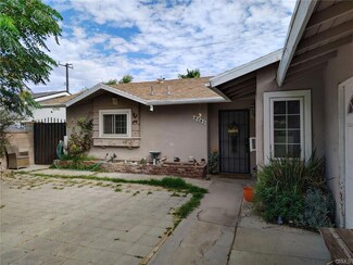 4743 E Avenue r12, Palmdale, CA 93552