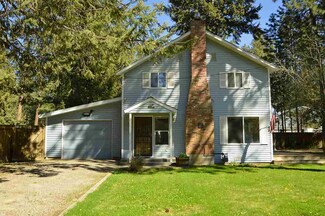 40425 Park Ln, Loon Lake, WA 99148