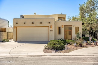 2164 Stone Pine Dr, Las Cruces, NM 88012
