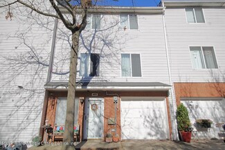 455 Ilyssa Way, Staten Island, NY 10312