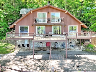 80 Hidden Falls Rd, Maggie Valley, NC 28751