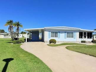 311 Camelot Dr, Nokomis, FL 34275