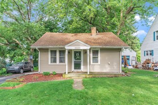 119 Greenfield Blvd, Marshall, MI 49068