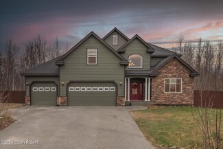 1695 S Creekside Cir, Wasilla, AK 99654