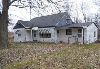808 N County Road 600 E, Selma, IN 47383