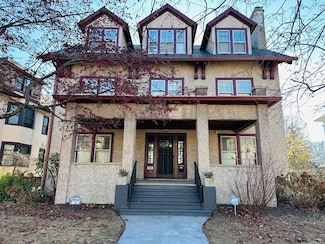 35 Spruceland Ave, Springfield, MA 01108