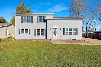 508 Waupaca St, Fremont, WI 54940