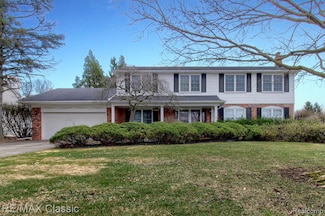 33951 Old Timber Rd, Farmington Hills, MI 48331