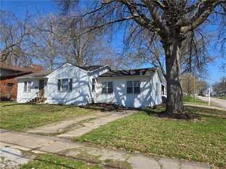 1613 Calhoun St, Chillicothe, MO 64601