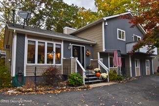 1211 Harmony Dr, East Stroudsburg, PA 18301