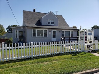 4105 Alby St, Alton, IL 62002