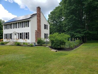 610 West St, Lunenburg, MA 01462