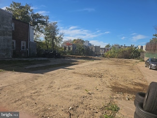 918-26 46th St N, Philadelphia, PA 19131