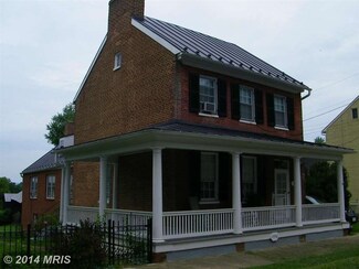 15511 Second St, Waterford, VA 20197