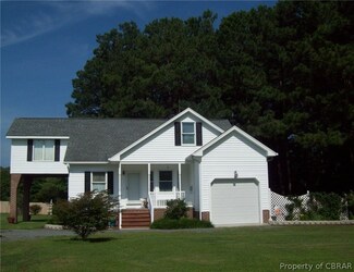 902 Antioch Rd, Susan, VA 23163