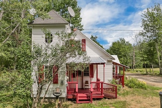 570 Maplewood Rd, Parsonsfield, ME 04047