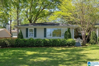 3776 Glass Dr, Vestavia, AL 35223