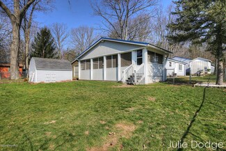 12373 Verlin Dr, Gowen, MI 49326