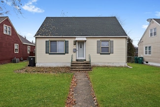 2512 Salem Blvd, Zion, IL 60099