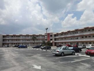2223 Park Ln Unit 316, Hollywood, FL 33021