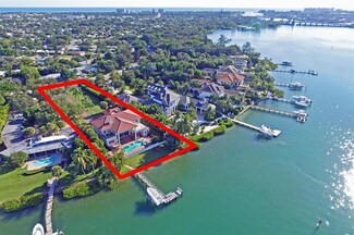 128 W Riverside Dr, Jupiter, FL 33469