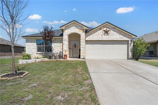 2808 Skinner Dr, Lorena, TX 76655