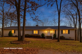 368 Whitfield Ln, Hollister, MO 65672