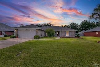 7563 Hayfield Cir, Pensacola, FL 32526