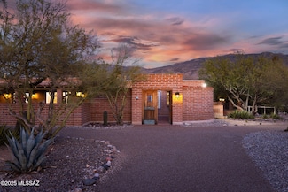 2310 N Avenida Sorgo, Tucson, AZ 85749
