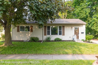 3401 Churchill Ave, Lansing, MI 48911