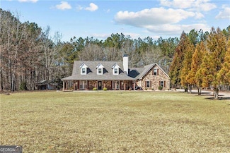 212 Lakeview Dr, Newborn, GA 30056