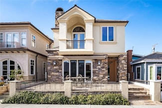 119 Opal Ave, Newport Beach, CA 92662