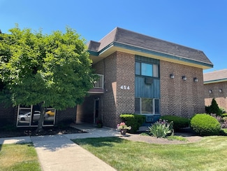 454 S Spring Rd Unit 13, Elmhurst, IL 60126