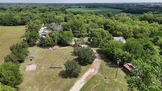 10498 SW 90th St, Augusta, KS 67010