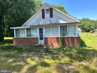 22323 Colton Point Rd, Bushwood, MD 20618