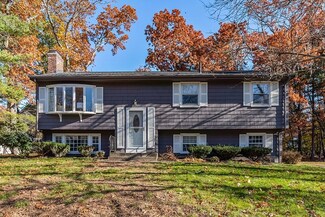 102 Sunset Dr, Northborough, MA 01532
