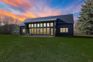 W4310 33rd St, Necedah, WI 54646