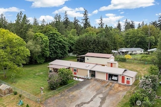 17465 Noll Rd NE, Poulsbo, WA 98370