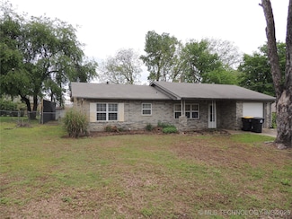 13840 S 293rd Ave E, Coweta, OK 74429
