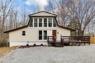 635 Wright Dr, Ruther Glen, VA 22546
