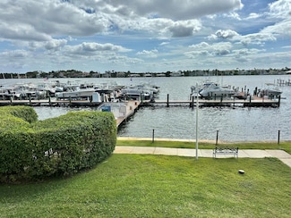 167 Yacht Club Way Unit 204, Hypoluxo, FL 33462