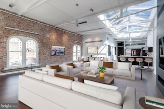 105 S 12th St Unit 504, Philadelphia, PA 19107
