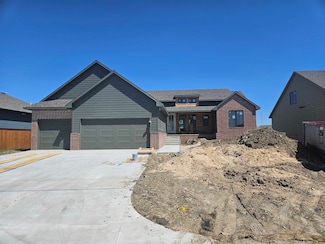 1206 W Lakeway Ct, Andover, KS 67002